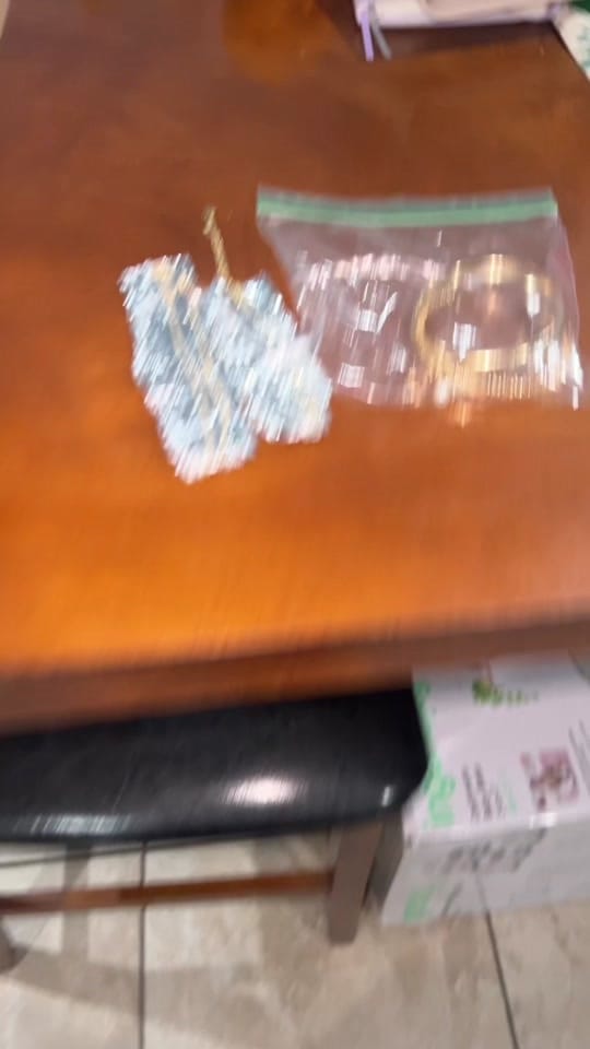Post 2 by Virgen on TikTok (video)