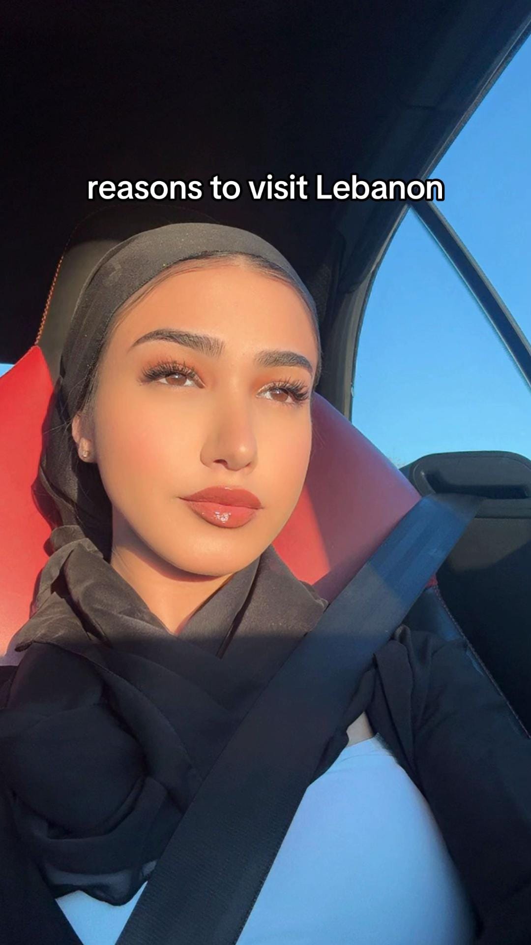 Post 2 by Clara Hakim on TikTok (video)