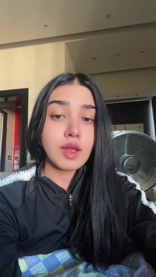 Post 8 by Clara Hakim on TikTok (video)