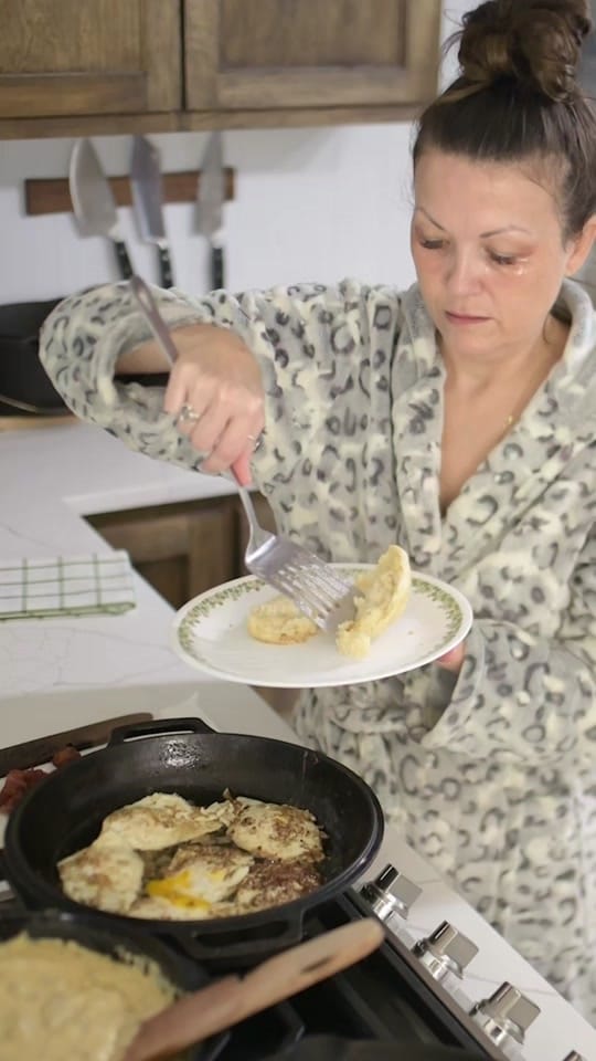 Post 4 by Kelly Cooks Texas on TikTok (video)