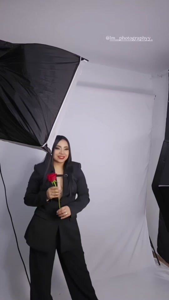 Post 4 by JD Makeup Artists on TikTok (video)