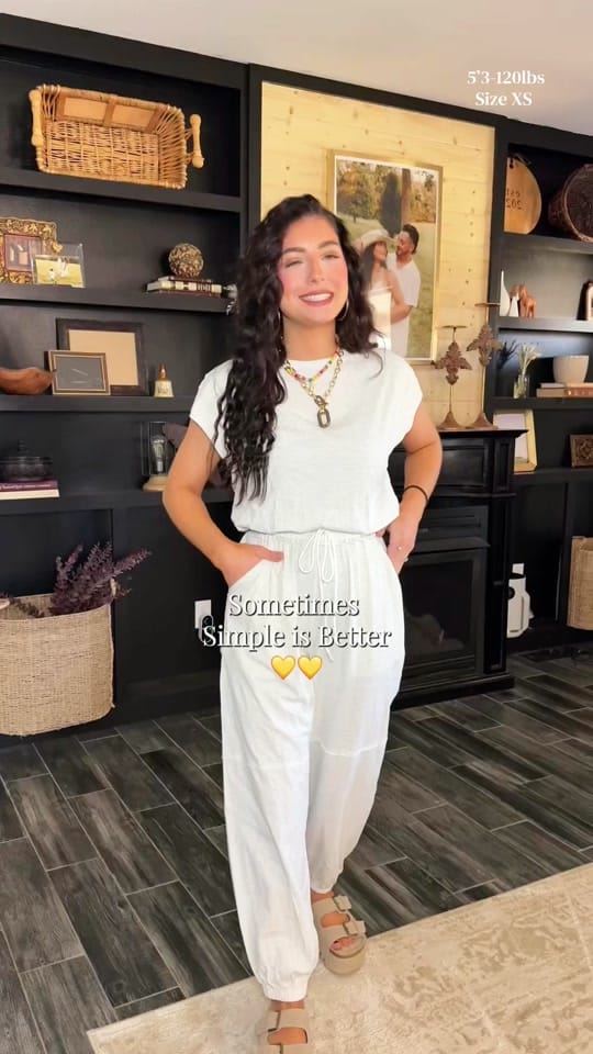 Post 5 by Lindsey Stacy 🍒 on TikTok (video)