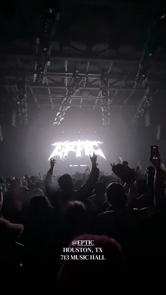 Post 6 by Worldofdubz on TikTok (video)