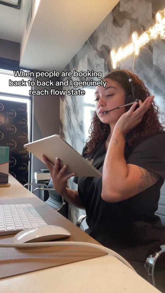 Post 2 by Theonlyanaste on TikTok (video)