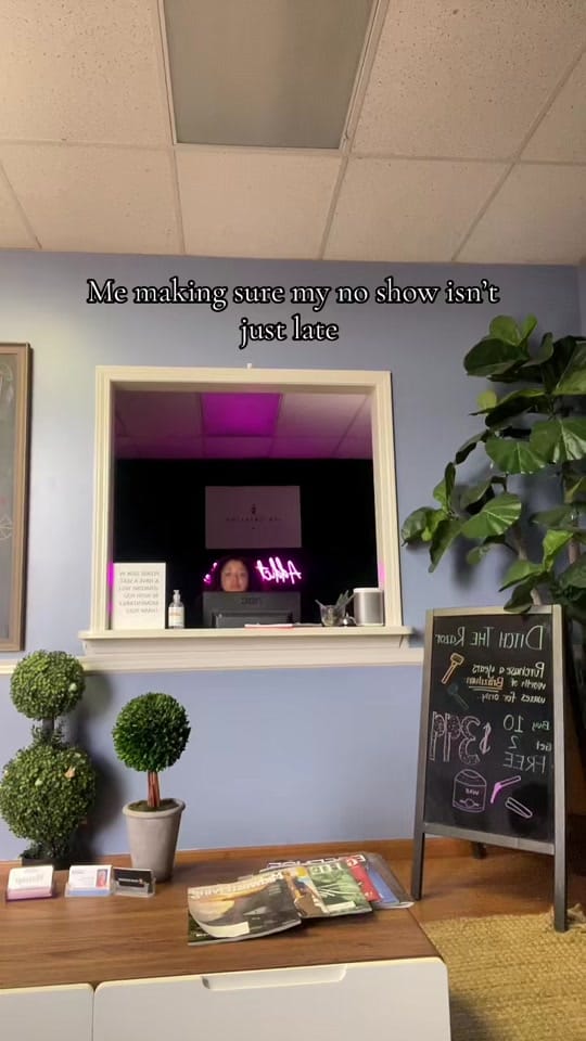 Post 7 by Theonlyanaste on TikTok (video)