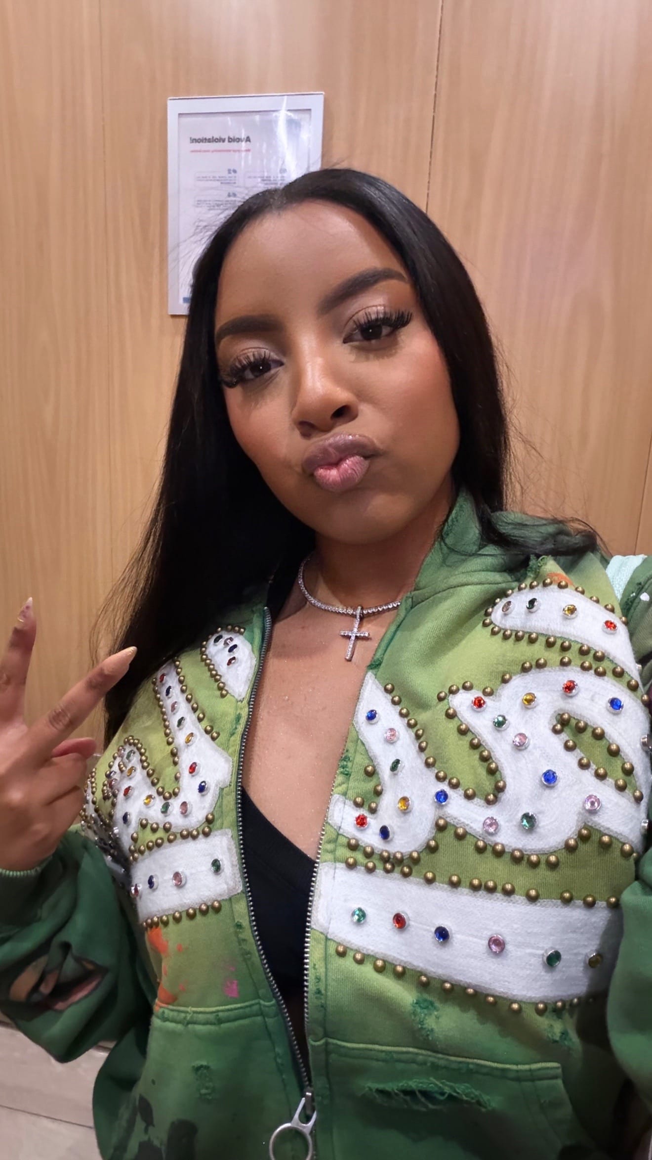 Post 6 by Jade on TikTok (video)
