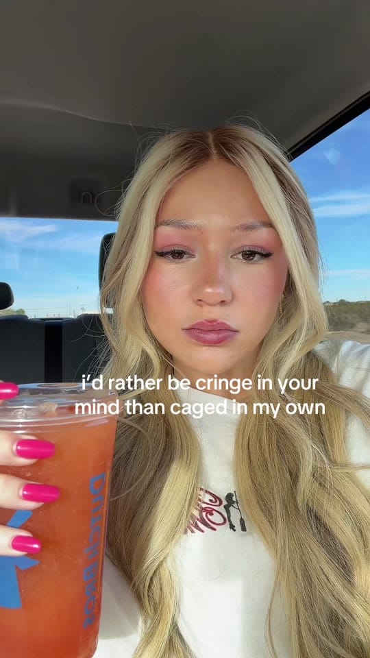 Post 1 by aislynn on TikTok (video)