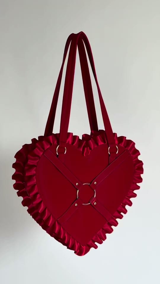 Post 5 by Foxblood Shop on TikTok (video)