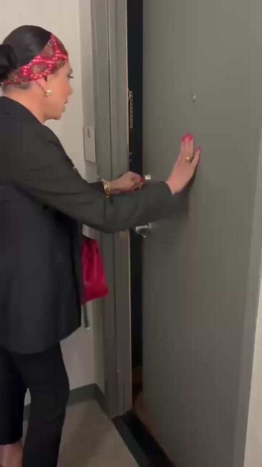 Post 10 by José Castelo Branco on TikTok (video)