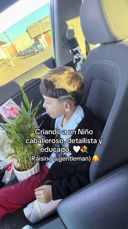 Post 9 by Jenny Lopez 💋 on TikTok (video)