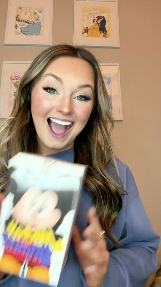 Post 7 by Lauren Seeley on TikTok (video)