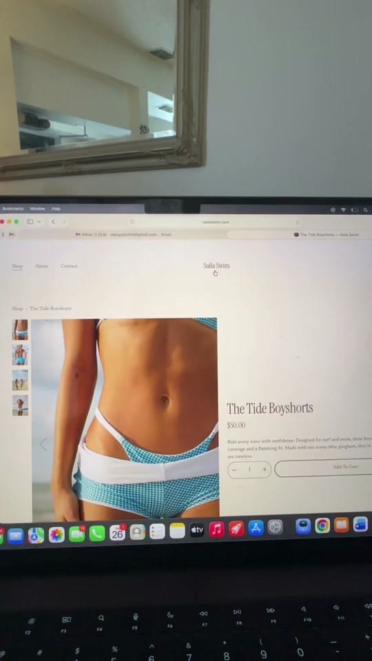 Post 7 by daisy pitch 🌺🌴👙☀️🐚 on TikTok (video)