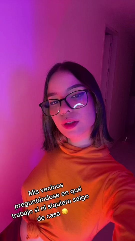 Post 4 by Susanna Moore 🔮 on TikTok (video)