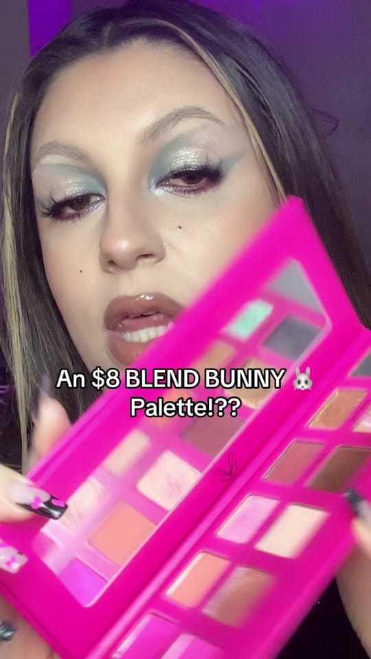 Post 7 by ᴅᴇᴠɪɴ • ʙᴇᴀᴜᴛʏ ᴄʀᴇᴀᴛᴏʀ on TikTok (video)