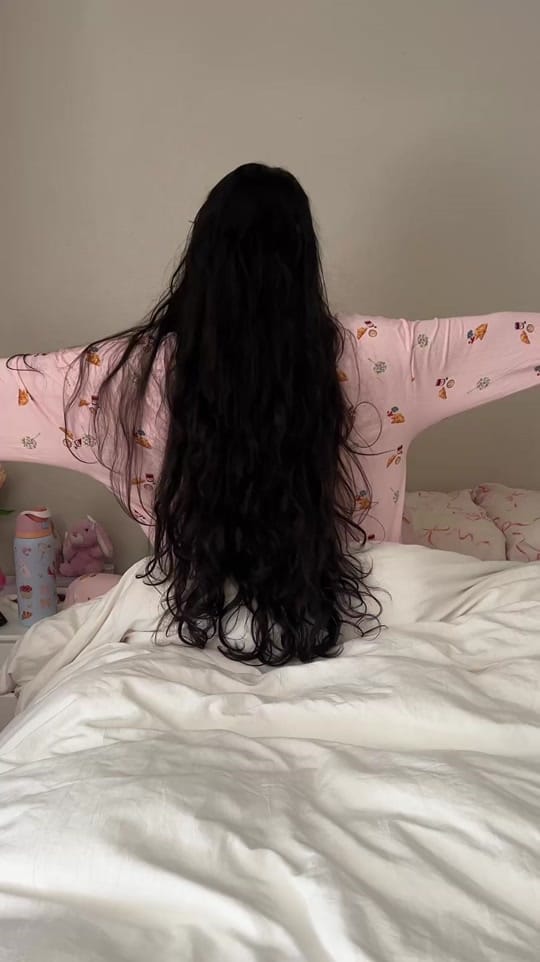 Post 1 by Yuri 🧸 on TikTok (video)