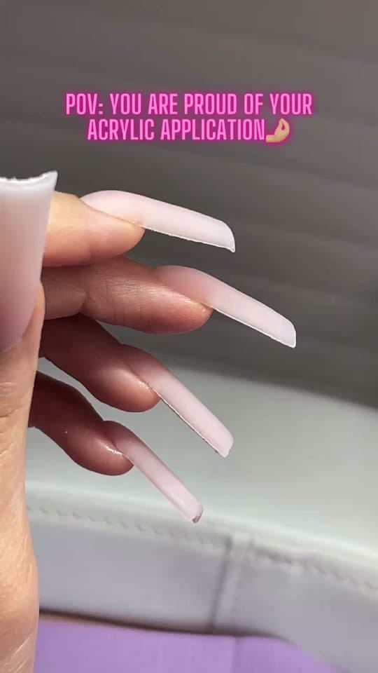 Post 4 by darleennee_nails on TikTok (video)