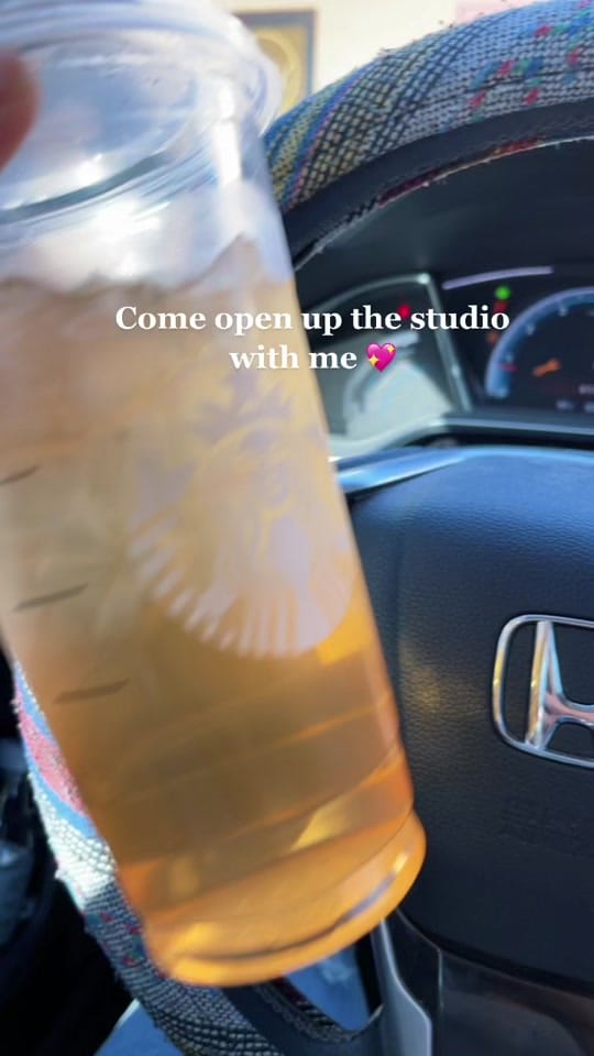Post 8 by darleennee_nails on TikTok (video)