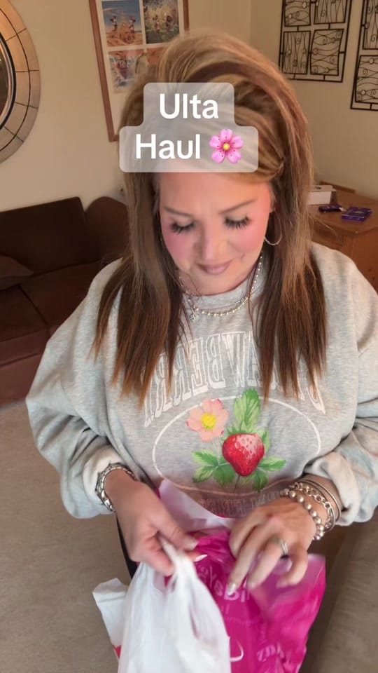 Post 6 by krispetersonbeauty on TikTok (video)