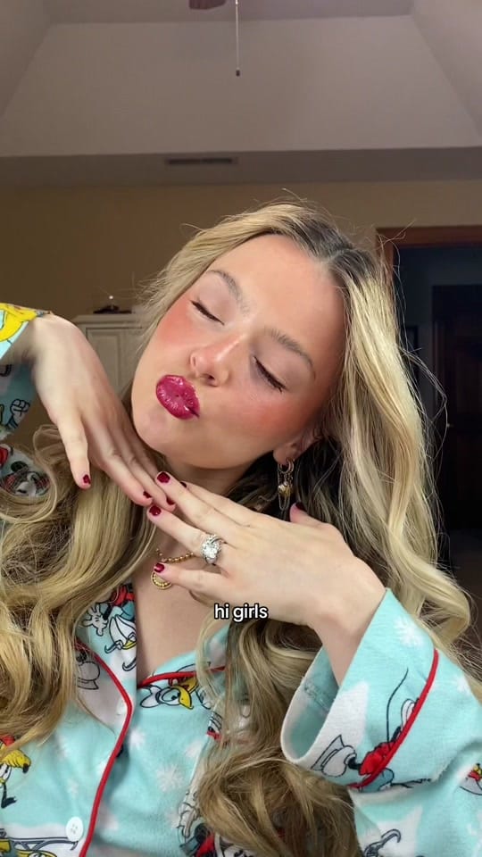 Post 6 by Katie Morsovillo on TikTok (video)