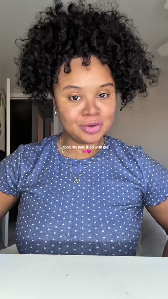 Post 4 by Ronesha Gelaine on TikTok (video)
