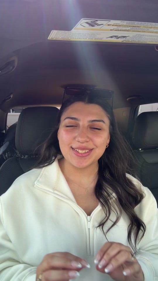 Post 3 by sof on TikTok (video)