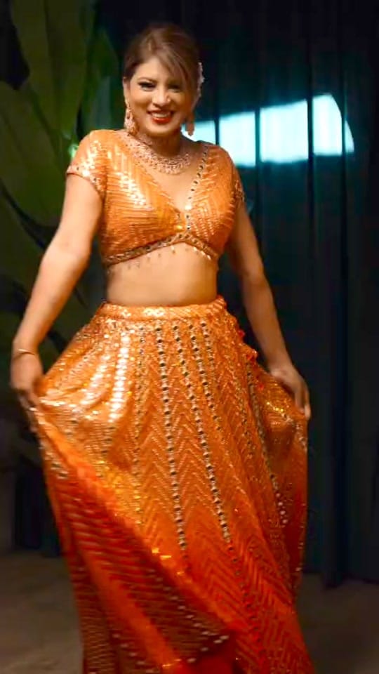 Post 6 by Nishi Singh on TikTok (video)