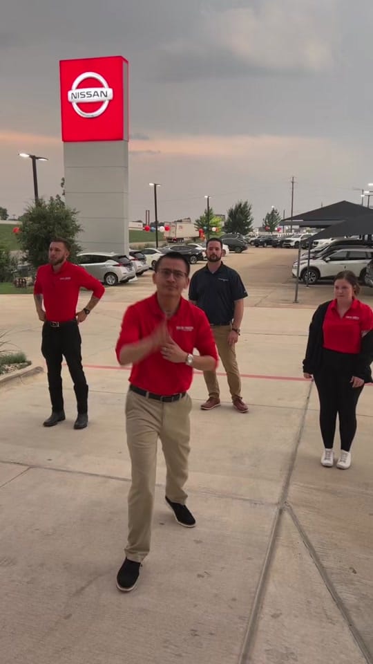 Post 8 by OfficialJacob on TikTok (video)