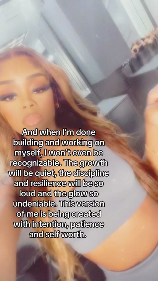 Post 4 by R E N A E 💋 on TikTok (video)