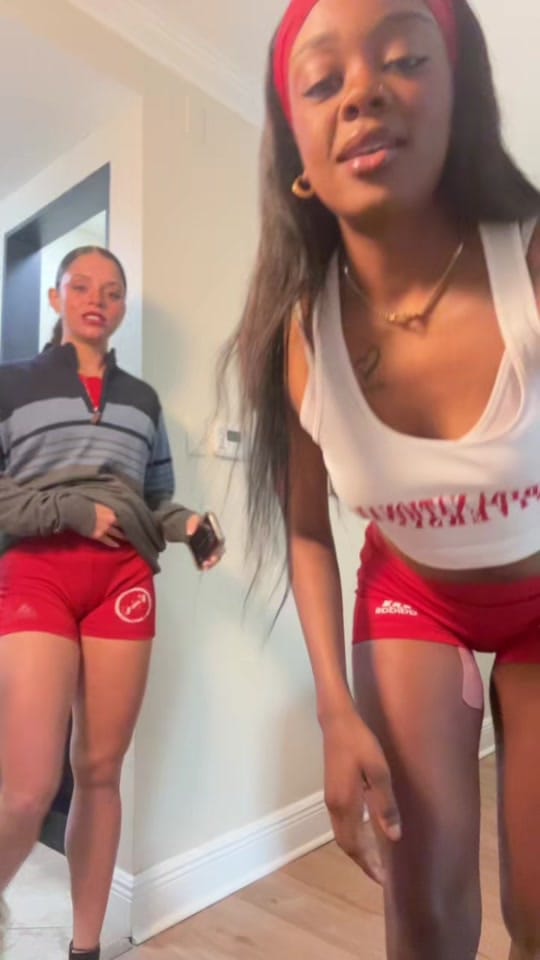 Post 2 by R E N A E 💋 on TikTok (video)