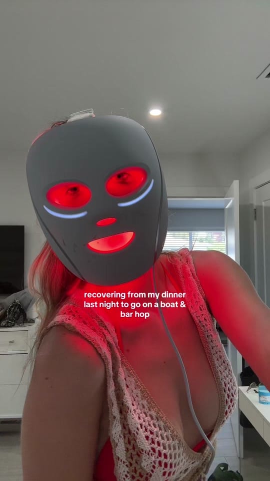 Post 1 by Lex on TikTok (video)