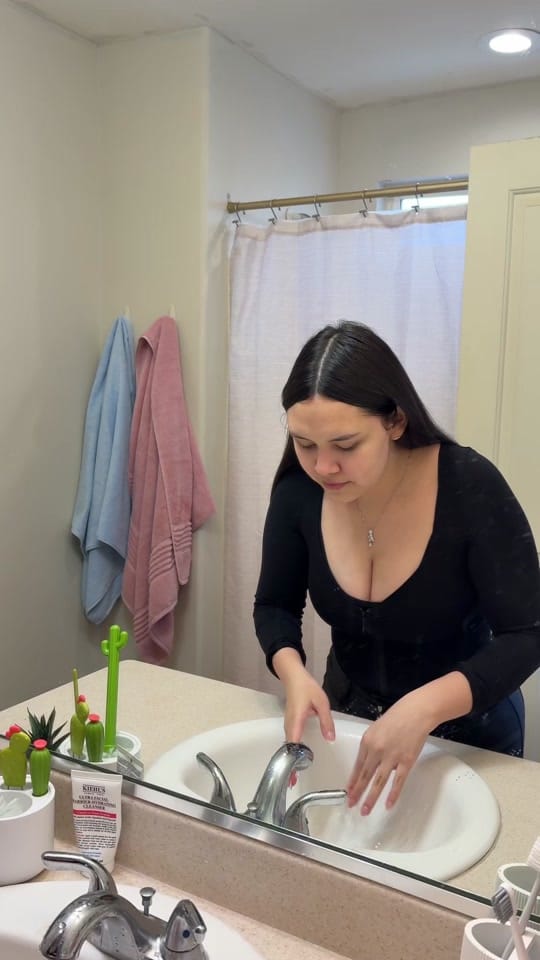Post 1 by Kelly&chula on TikTok (video)