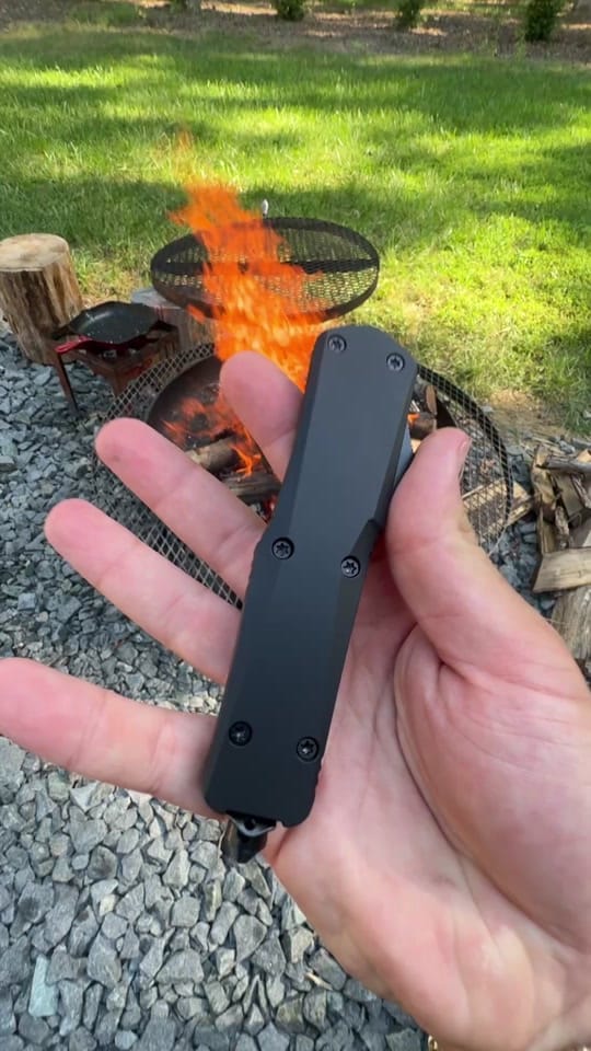 Post 8 by ViperTec Knives 🐍 on TikTok (video)
