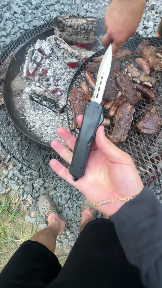 Post 3 by ViperTec Knives 🐍 on TikTok (video)