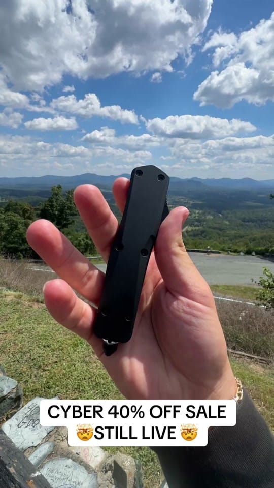 Post 6 by ViperTec Knives 🐍 on TikTok (video)