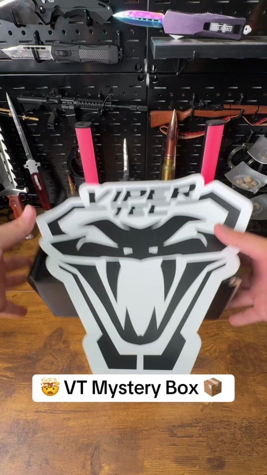 Post 1 by ViperTec Knives 🐍 on TikTok (video)