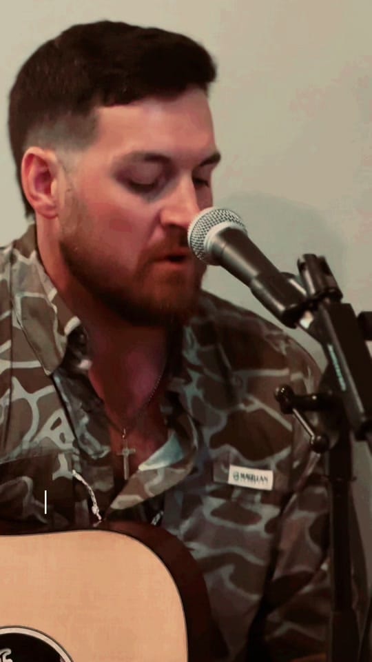 Post 7 by Bubba Reeves Music on TikTok (video)