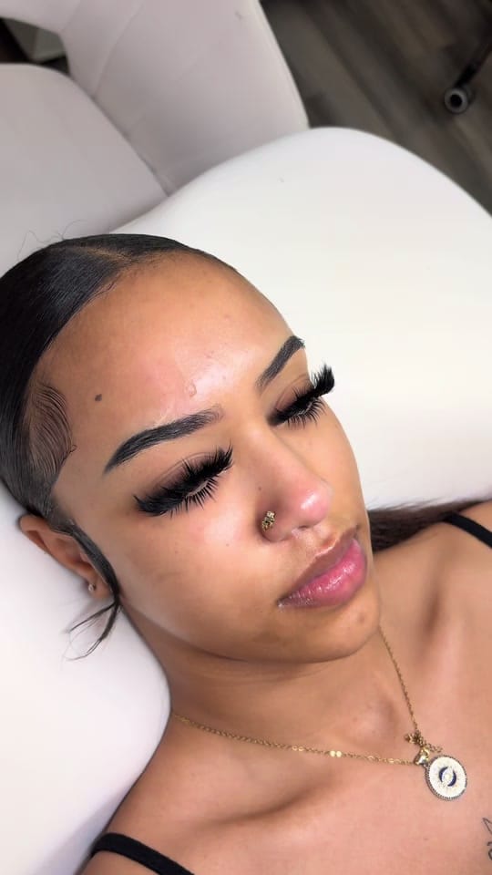 Post 10 by @theeminkaddiktion on TikTok (video)
