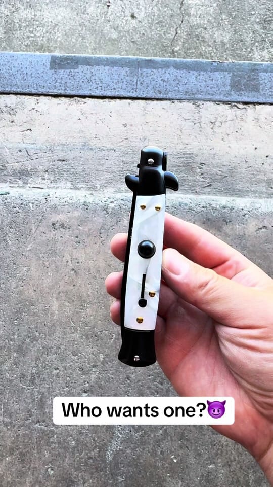 Post 5 by megaknife on TikTok (video)