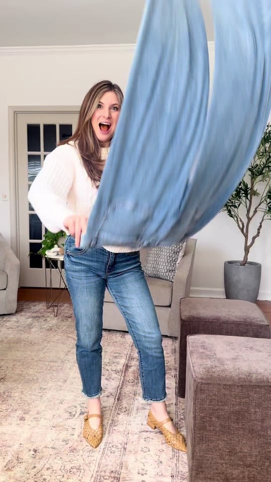 Post 1 by Anna Dani Brooks | style + diy on TikTok (video)