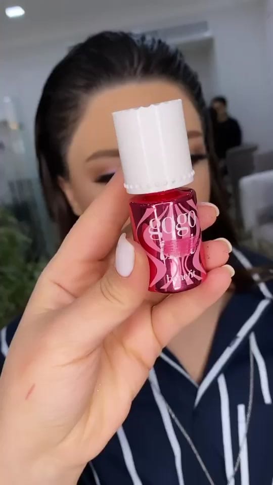 Post 8 by user1889977719729 on TikTok (video)