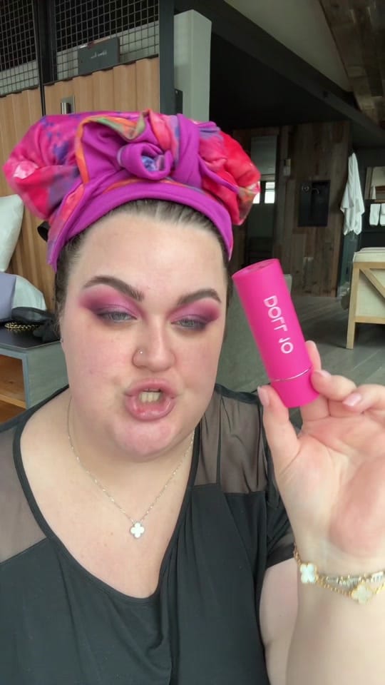 Post 8 by Sydneyslayyyz on TikTok (video)