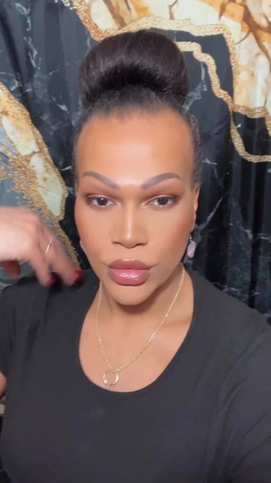 Post 9 by 🎀  𝐵𝒶𝓉𝓉𝓎 𝒟𝒶𝓋𝒾𝓈  🎀 on TikTok (video)