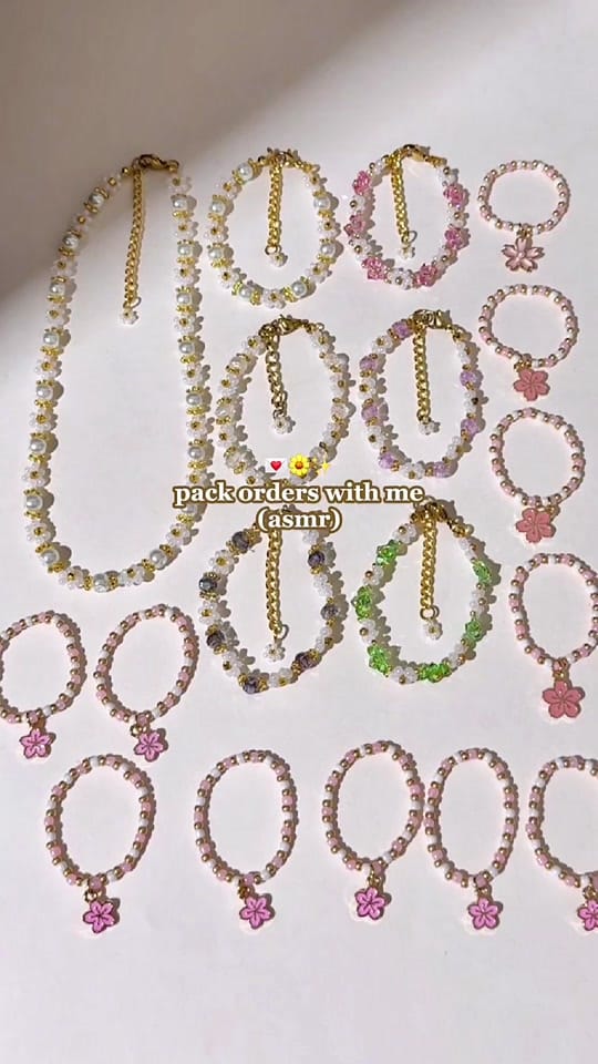 Post 2 by Bijoux Komorebi on TikTok (video)