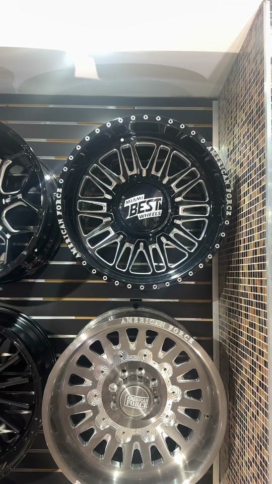 Post 2 by Miamibestwheels on TikTok (video)