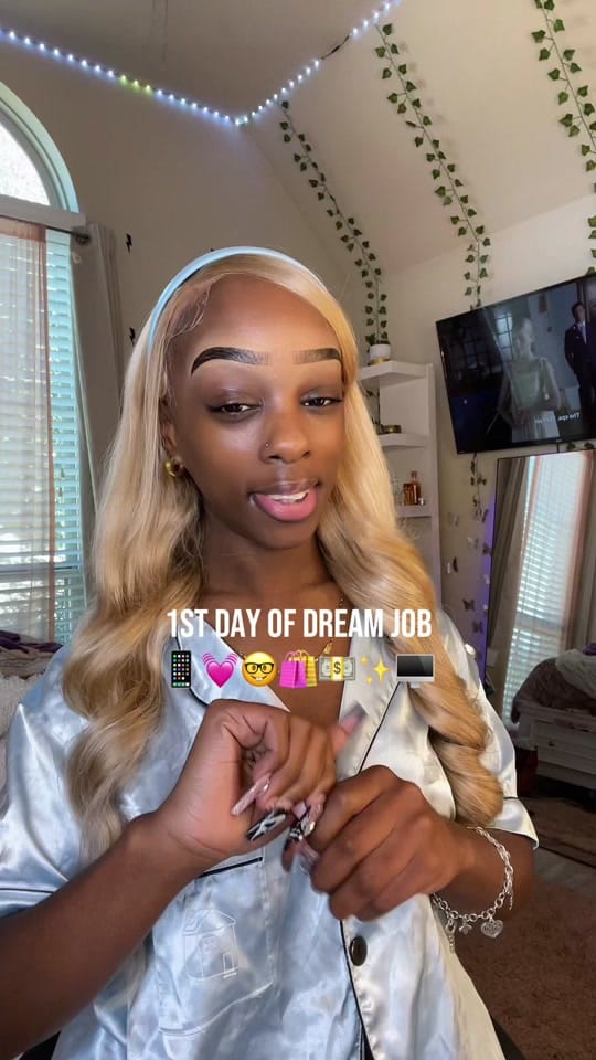 Post 10 by kaylaasbeauty on TikTok (video)