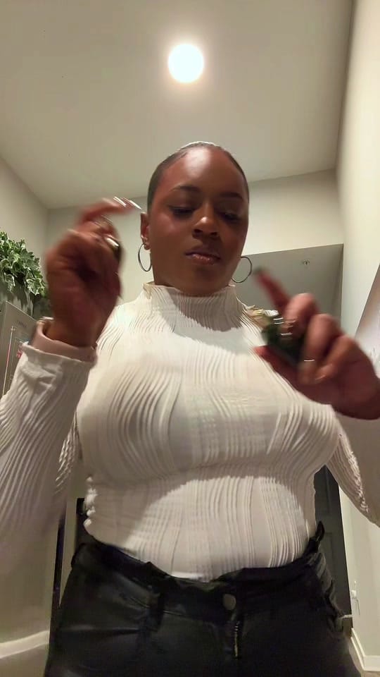 Post 7 by Joia Symone on TikTok (video)