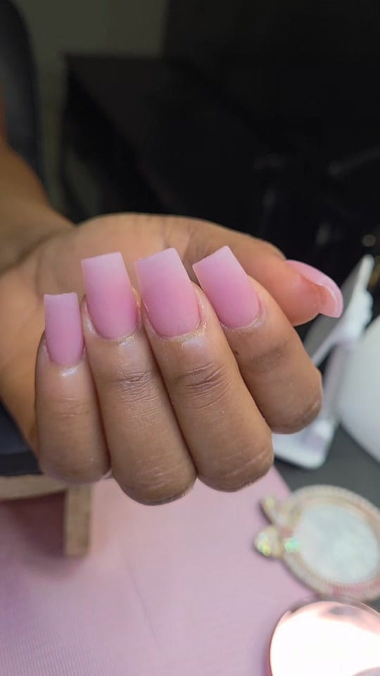 Post 6 by Rachelle Aesthetics Group on TikTok (video)