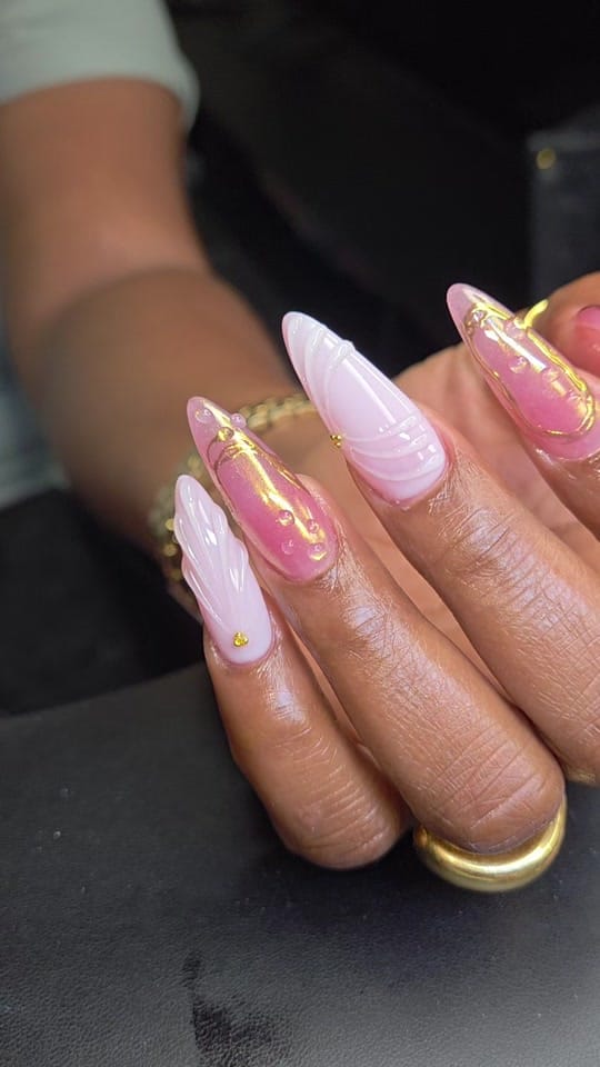Post 7 by Rachelle Aesthetics Group on TikTok (video)