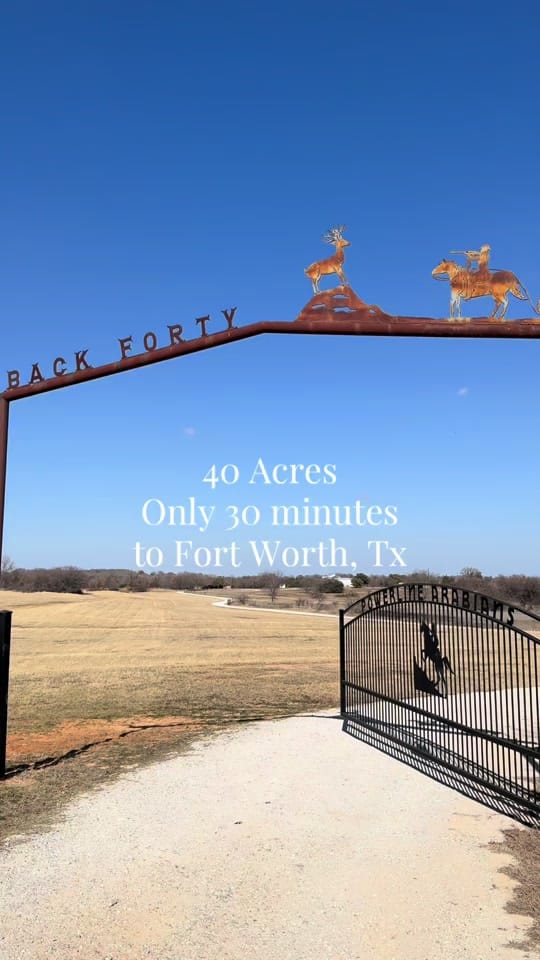 Post 6 by Tara Stark on TikTok (video)