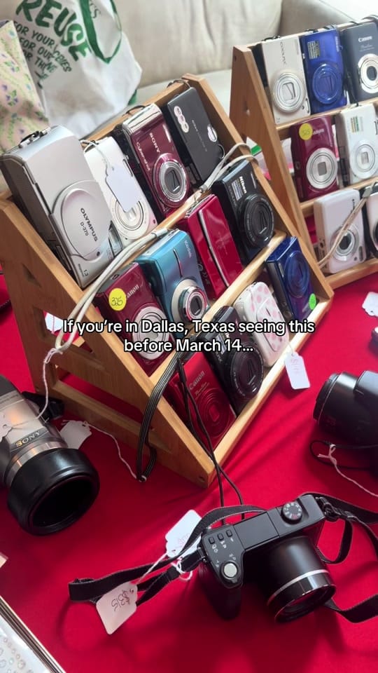 Post 5 by Digital camera shop on TikTok (video)